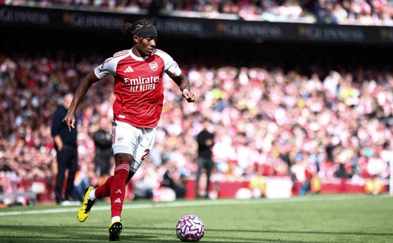nguoi-ham-mo-arsenal-day-song-vi-man-trinh-dien-bung-no-cua-madueke